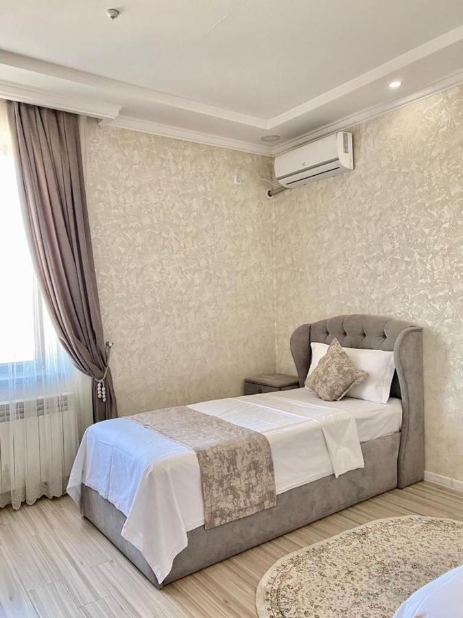 Comfort Hotel Turkistan Buitenkant foto