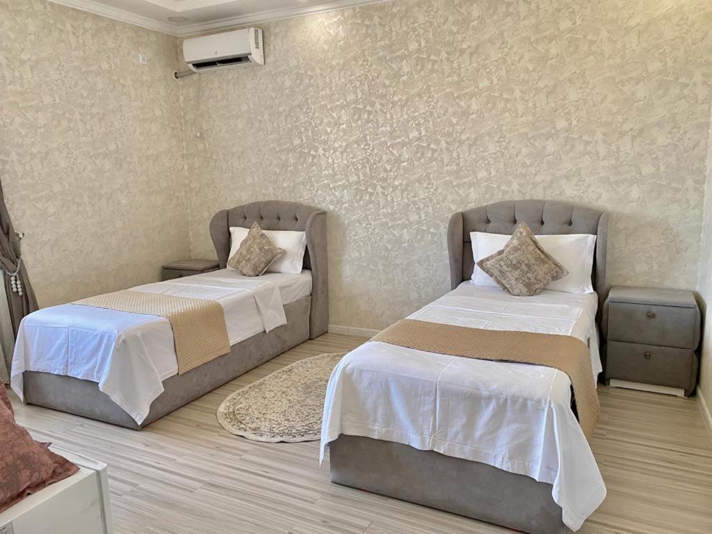 Comfort Hotel Turkistan Buitenkant foto